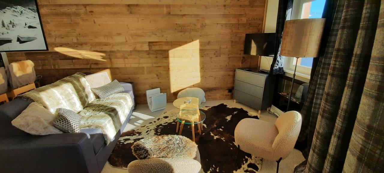 40M2 - Ski Aux Pieds - La Tania - Parking Couvert ภายนอก รูปภาพ